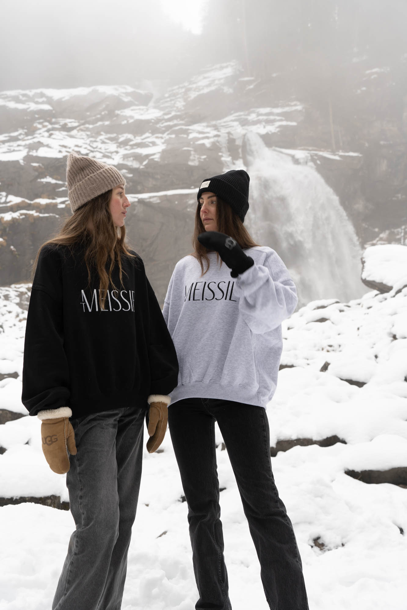 Black oversized sweatshirt 't Meissie