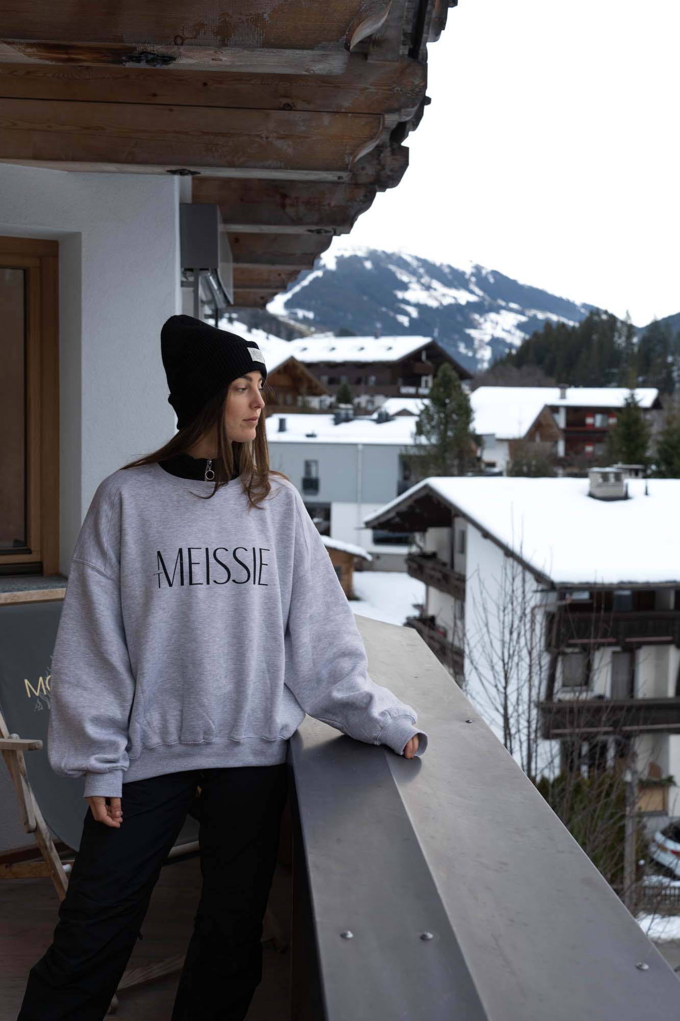 Gray oversized sweatshirt 't Meissie