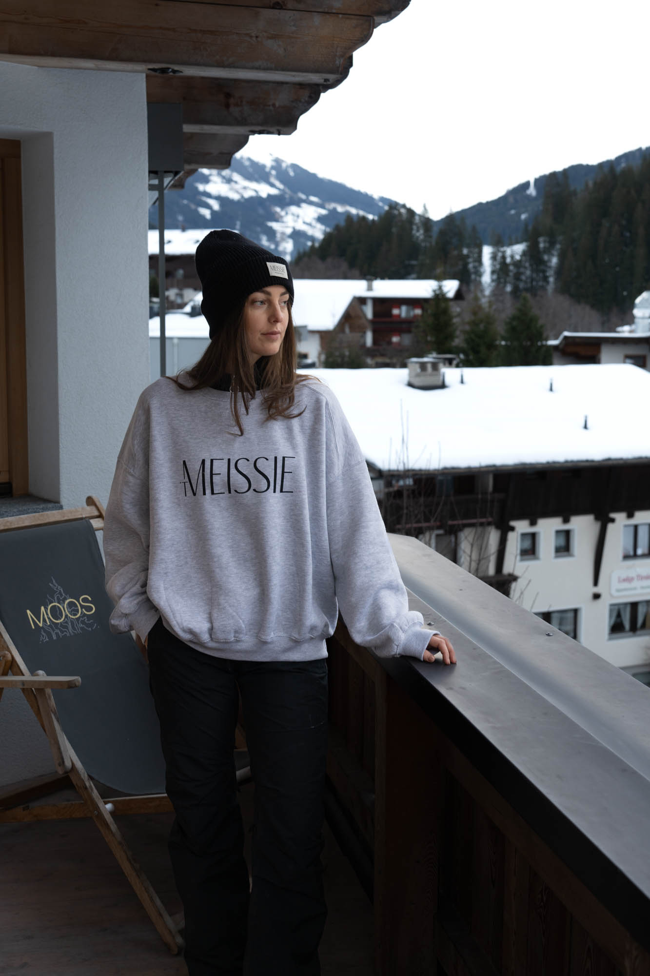 Gray oversized sweatshirt 't Meissie