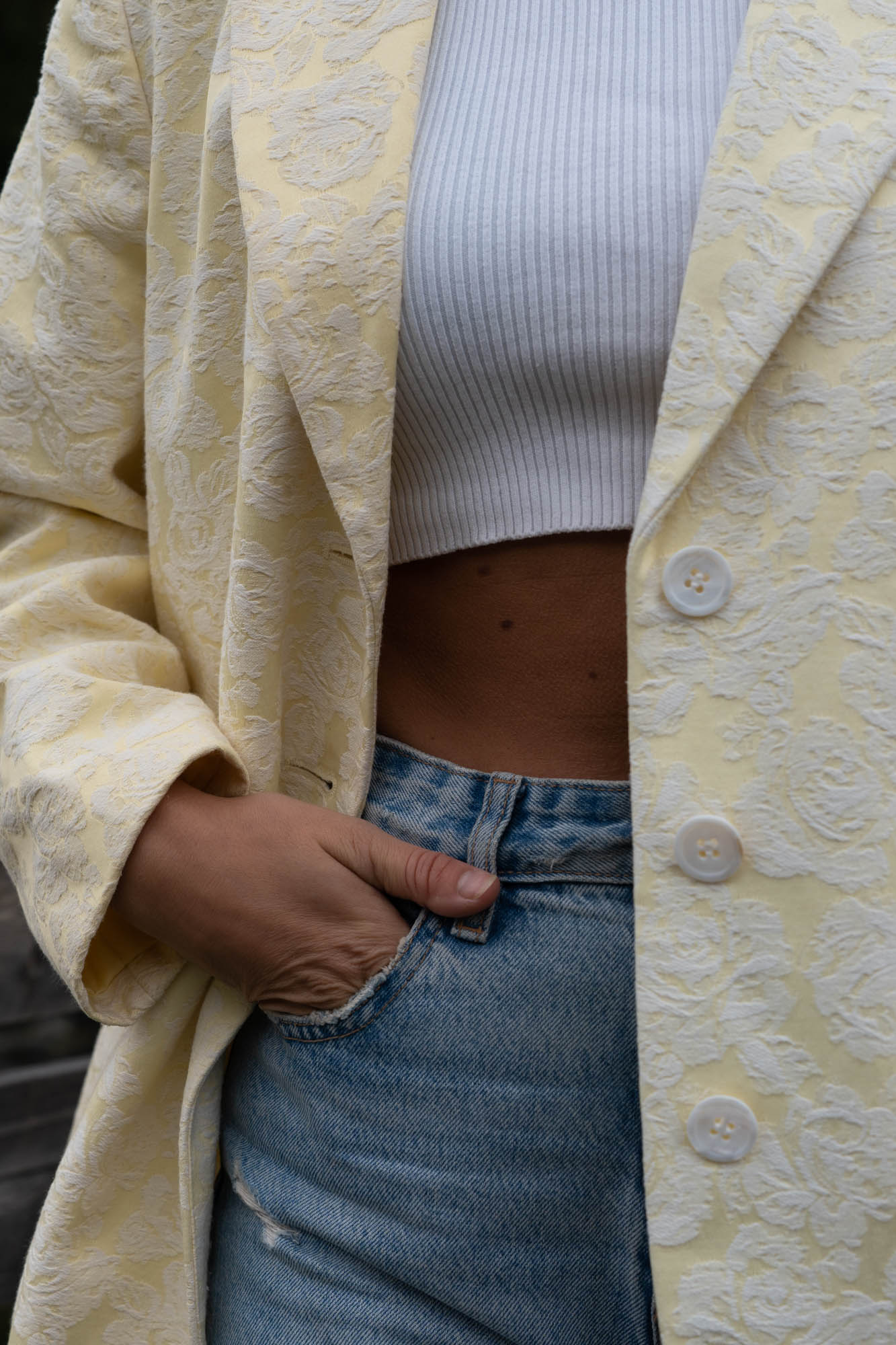 Pastel yellow blazer jacket