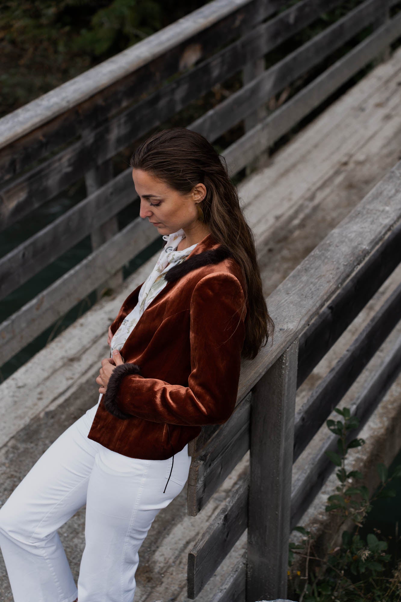 Velor jacket with belt