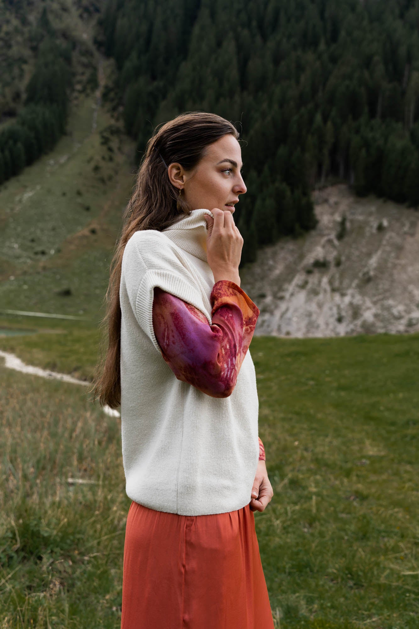 Knitted pullover with turtleneck