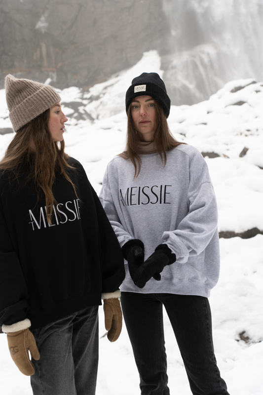 Black oversized sweatshirt 't Meissie
