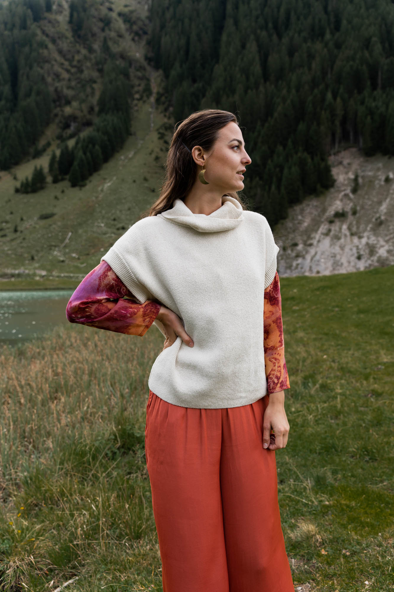 Knitted pullover with turtleneck