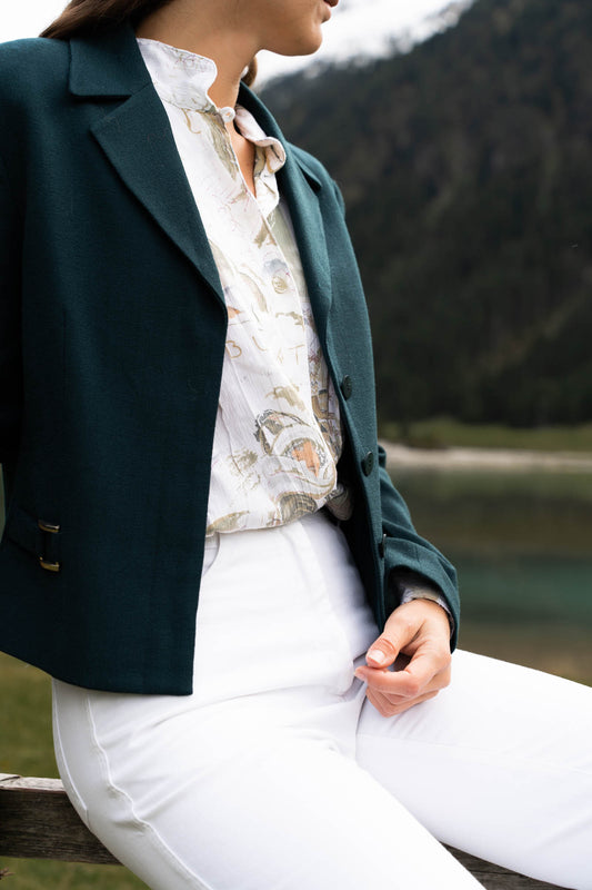 Green fitted blazer jacket